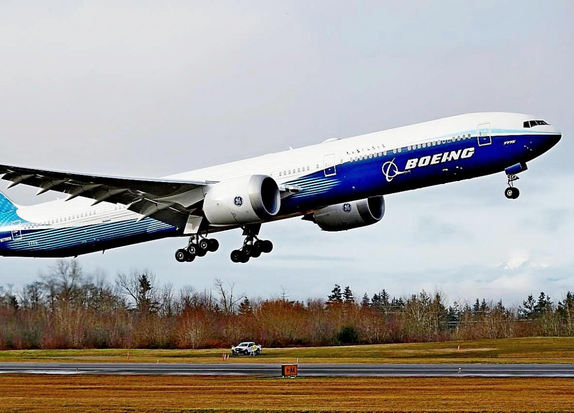 Boeing 777X, спроектований за участю Прогрестех-Україна, виконав перший політ